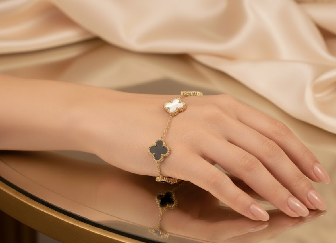 Black&White Charm Bracelet