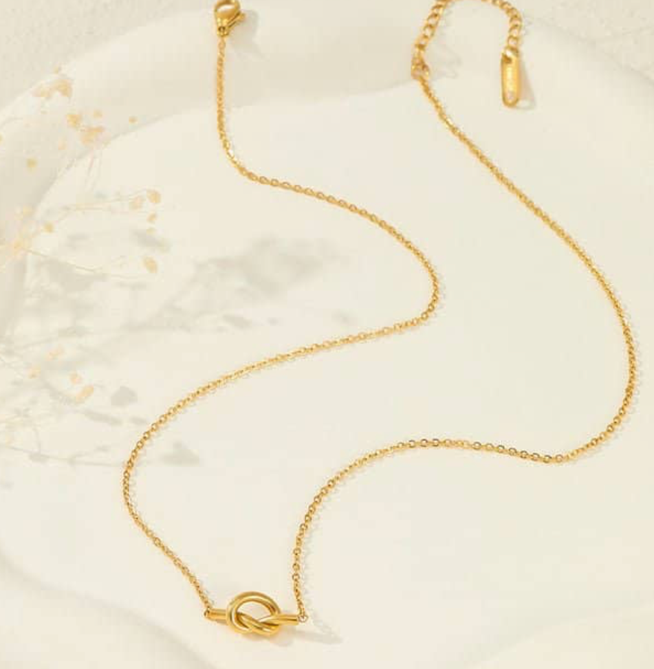 GlowKnot Necklace